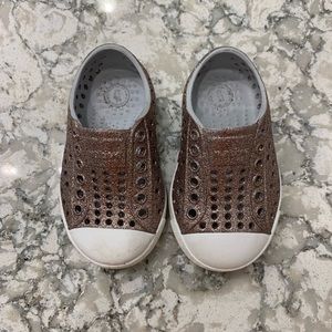 Native Glitter Shoes - size 4